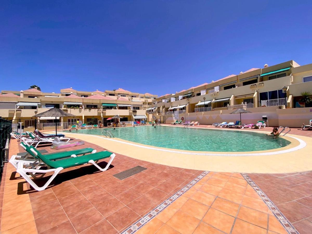 Cozy Pool View Apartment H-11 Mareverde Costa Adeje  Kültér fotó