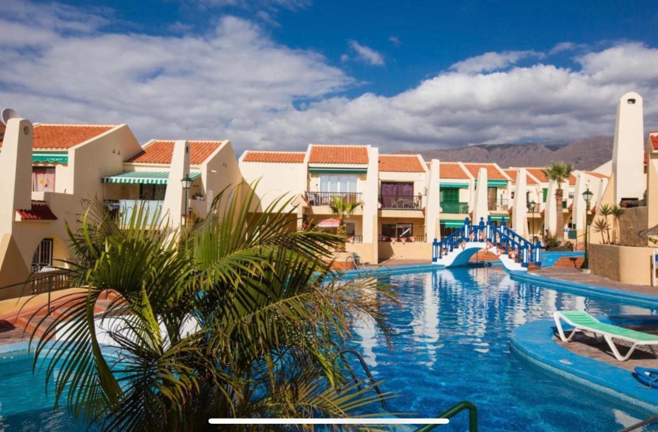 Cozy Pool View Apartment H-11 Mareverde Costa Adeje  Kültér fotó